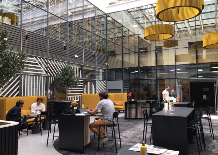 Organisez une soirée d'entreprise dans un lieu chic et moderne à Nantes