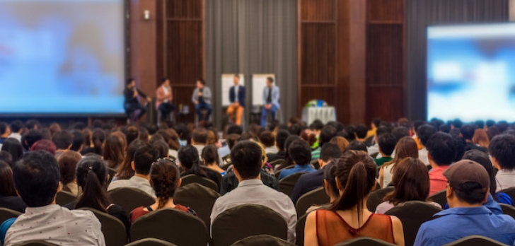 Transformez votre évènement présentiel en distanciel grâce à la visio-conférence